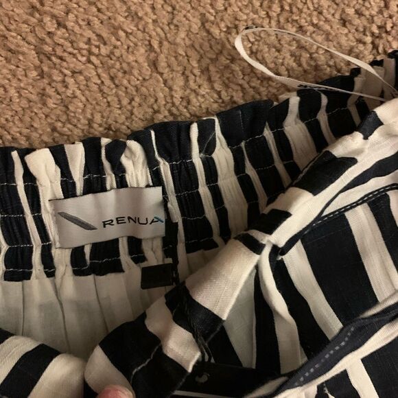 NWT RaNuer skirt   - Picture 3 of 4